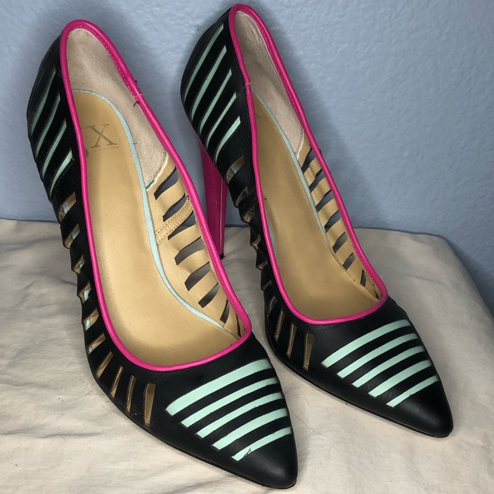 GX By Gwen Stefani pink black NEON Y2K heels 9